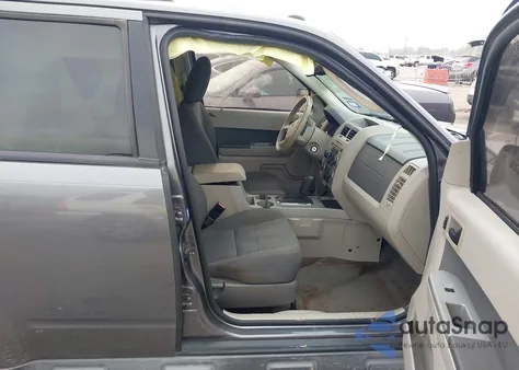 2010 Ford Escape Xlt из США, поврежденный, VIN 1FMCU0D79AKA70266